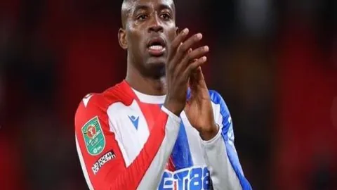 库里创纪录15破50分，詹姆斯次之14次同辉壮举